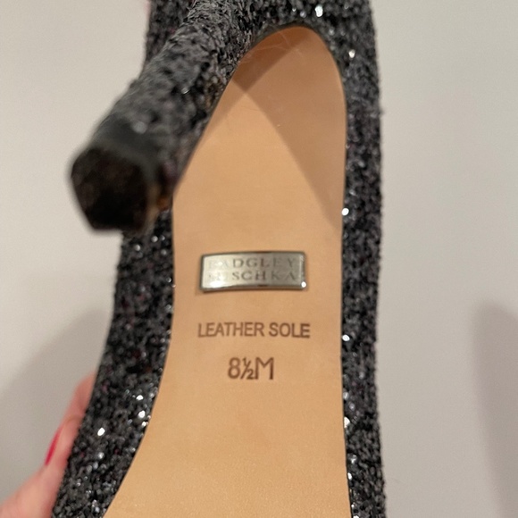 Badgley Mischka Peep Toe Black Sparkly Heels - Picture 4 of 5